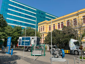 Estação Movel de Abastecimento de GNC METAGAS STATION com sistema integrado de compressão, armazenagem e abastecimento de gás natural comprimido.