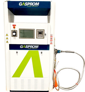 Dispenser de GNL da Gasprom , demonstra seu design robusto e tecnologia avançada para o abastecimento seguro de gás natural liquefeito.